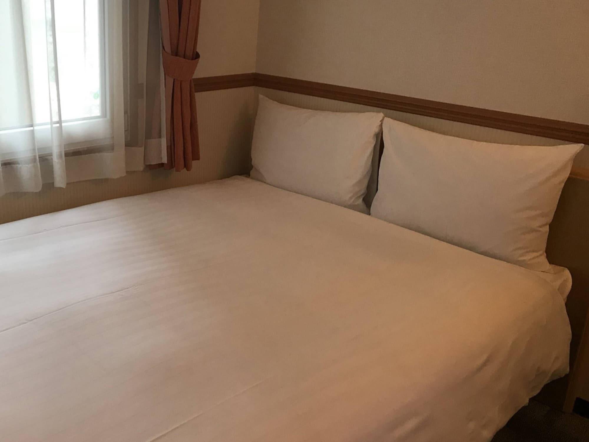 Toyoko Inn Sasebo Ekimae Kültér fotó