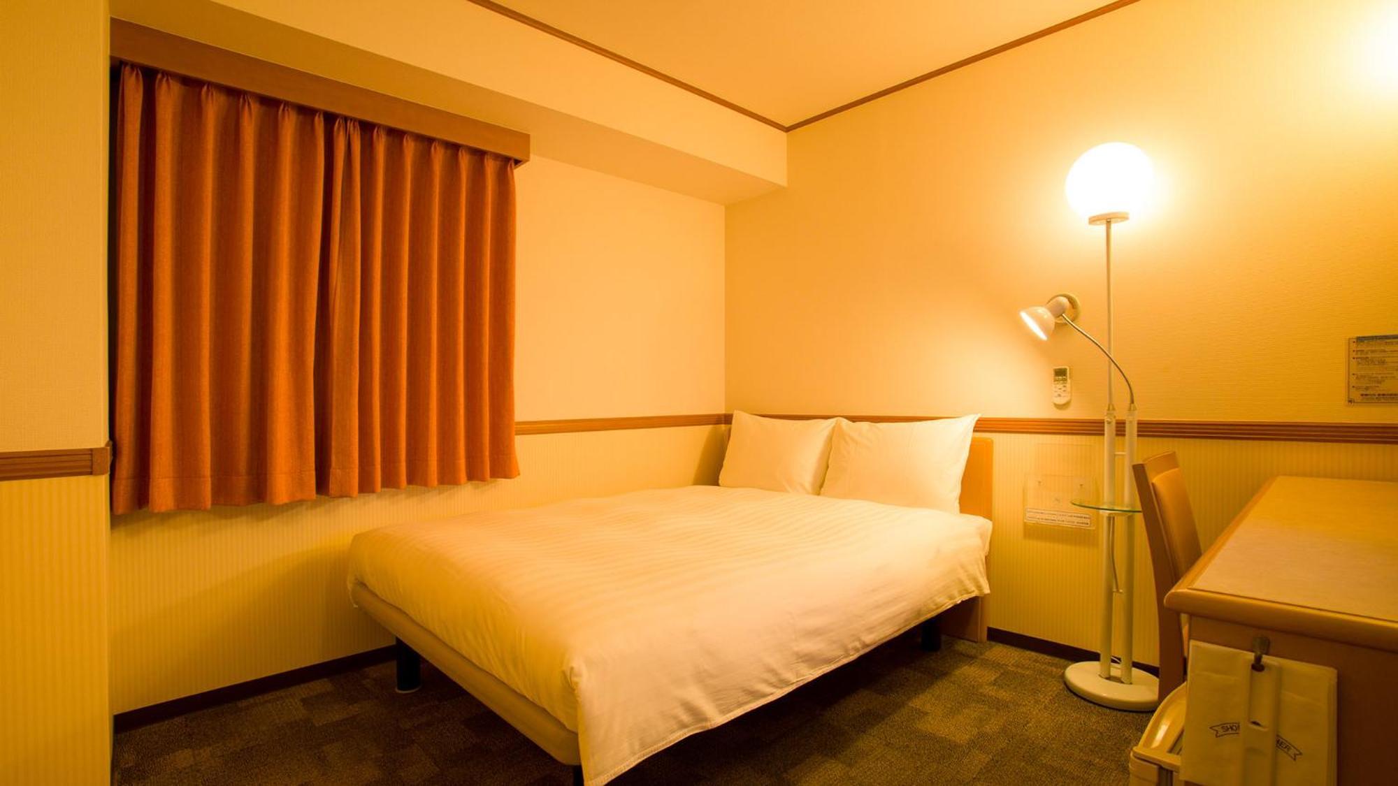 Toyoko Inn Sasebo Ekimae Szoba fotó